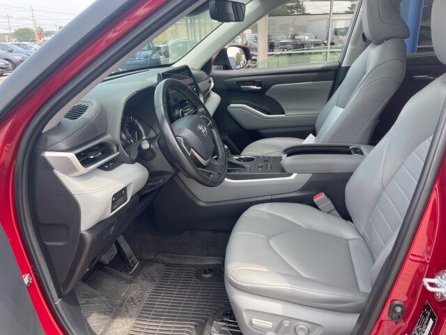 2023 Toyota Highlander XLE Cleveland OH