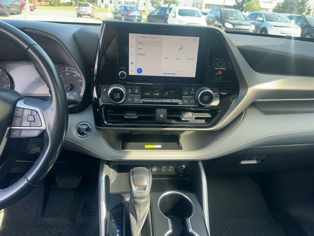 2023 Toyota Highlander XLE Cleveland OH