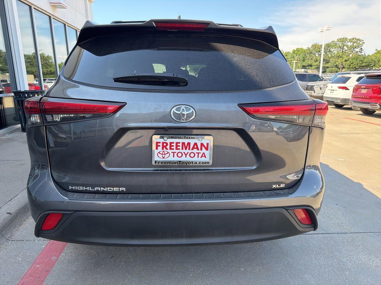 2023 Toyota Highlander XLE Hurst TX