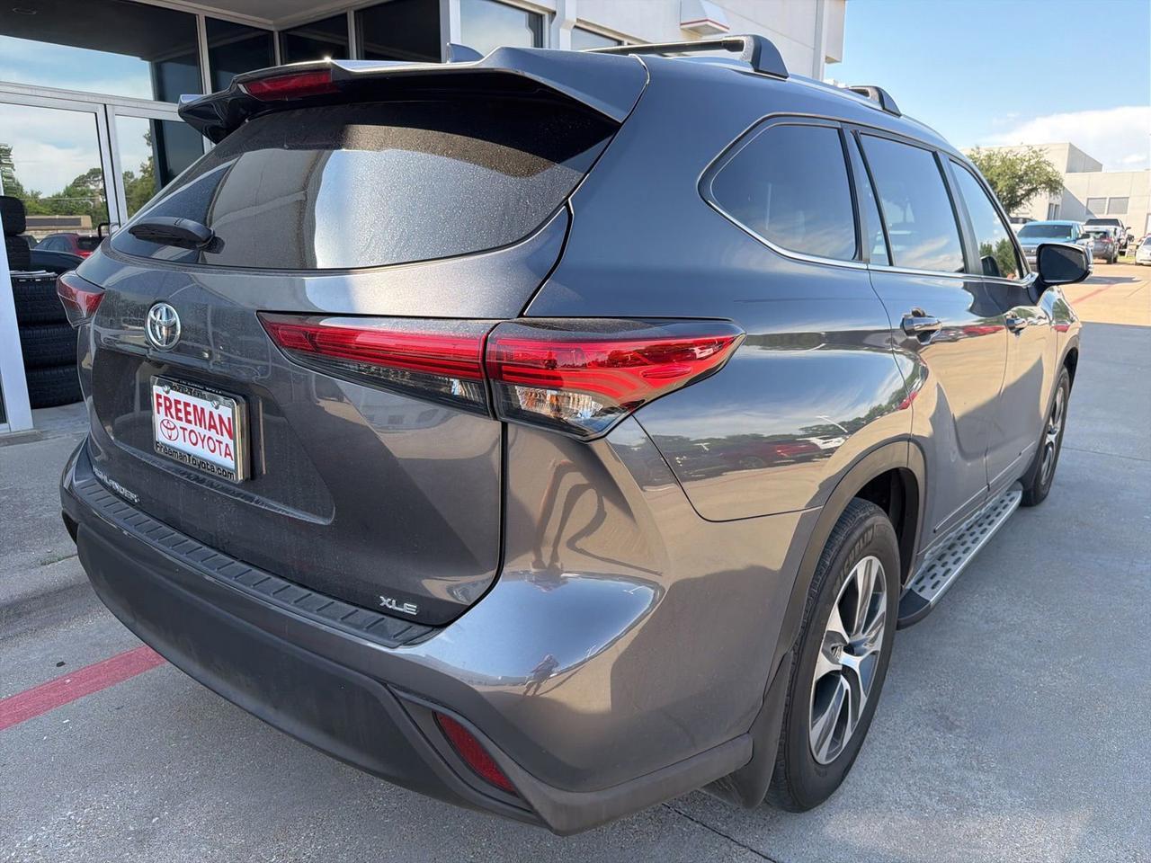 2023 Toyota Highlander XLE Hurst TX