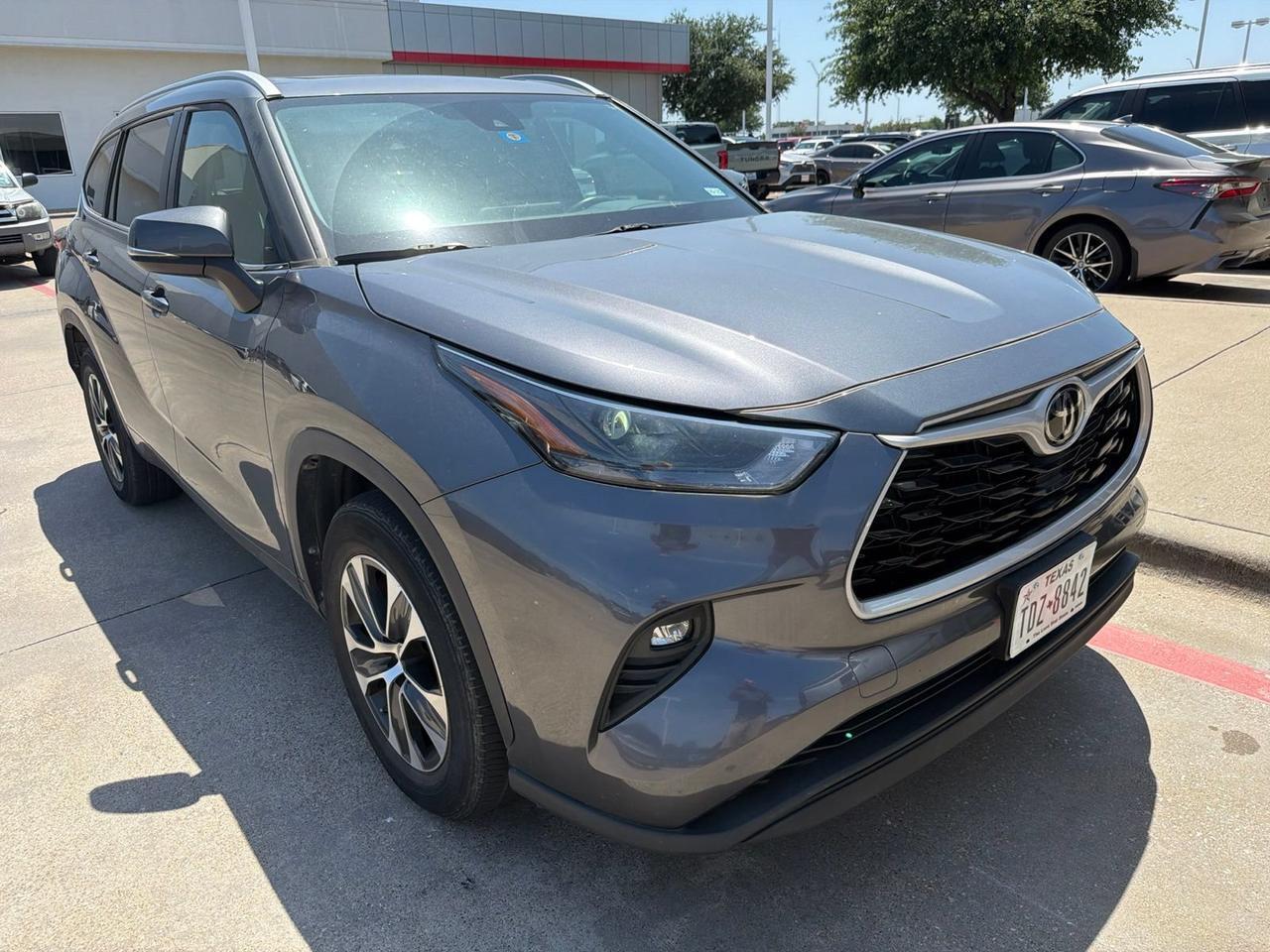2023 Toyota Highlander XLE Hurst TX