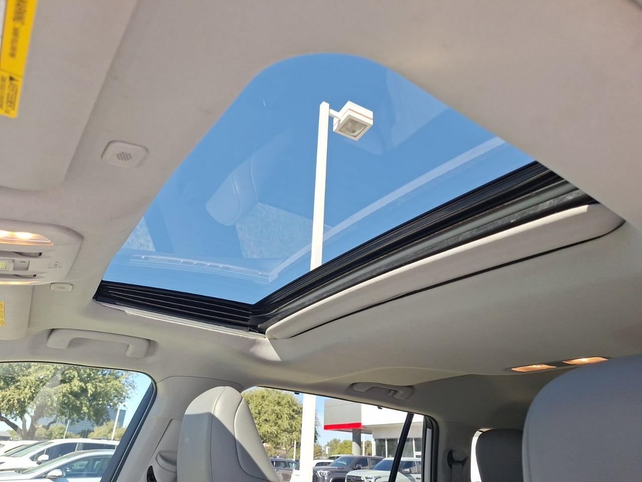 2023 Toyota Highlander XLE Hurst TX