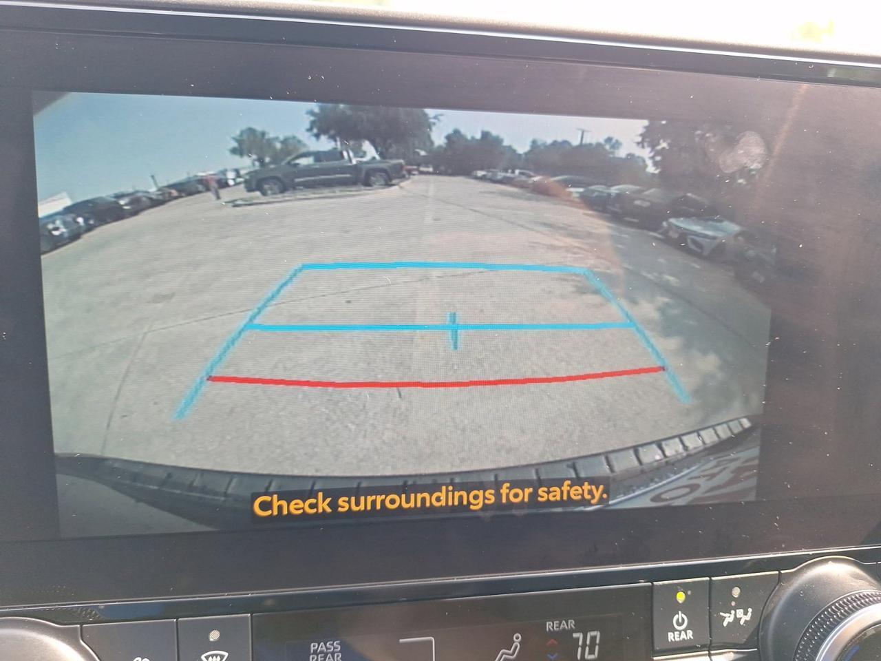 2023 Toyota Highlander XLE Hurst TX