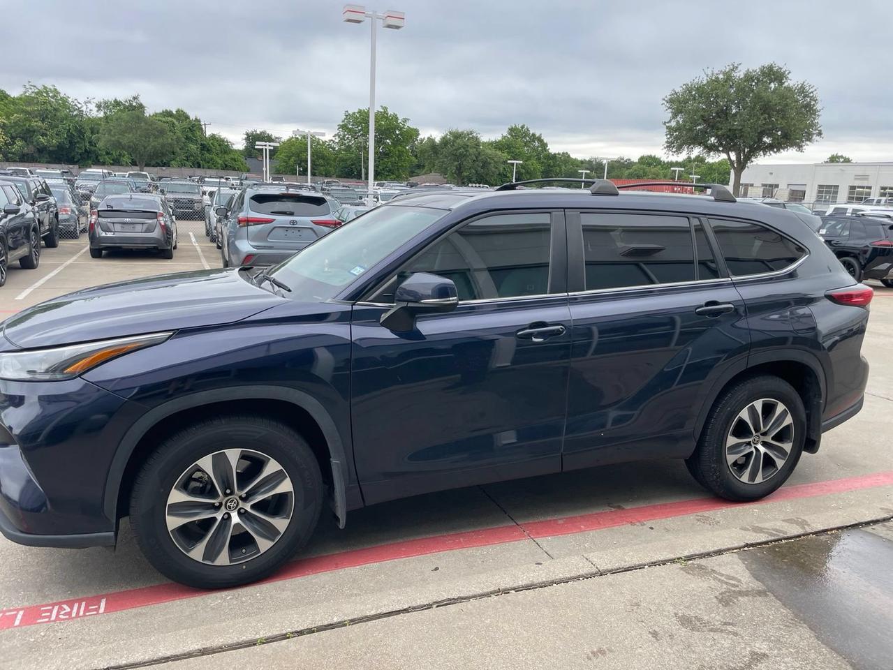 2023 Toyota Highlander XLE Hurst TX