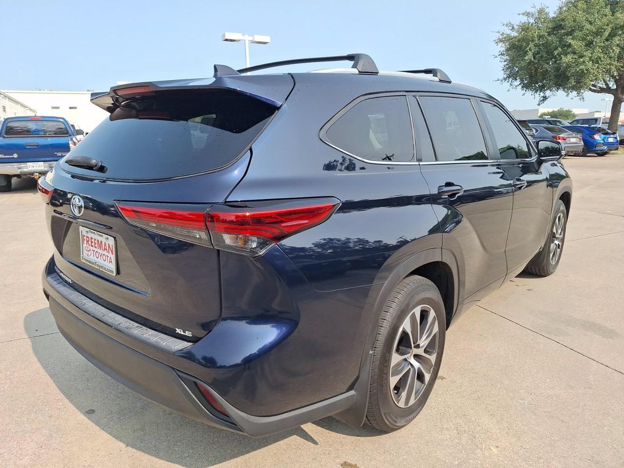 2023 Toyota Highlander XLE Hurst TX
