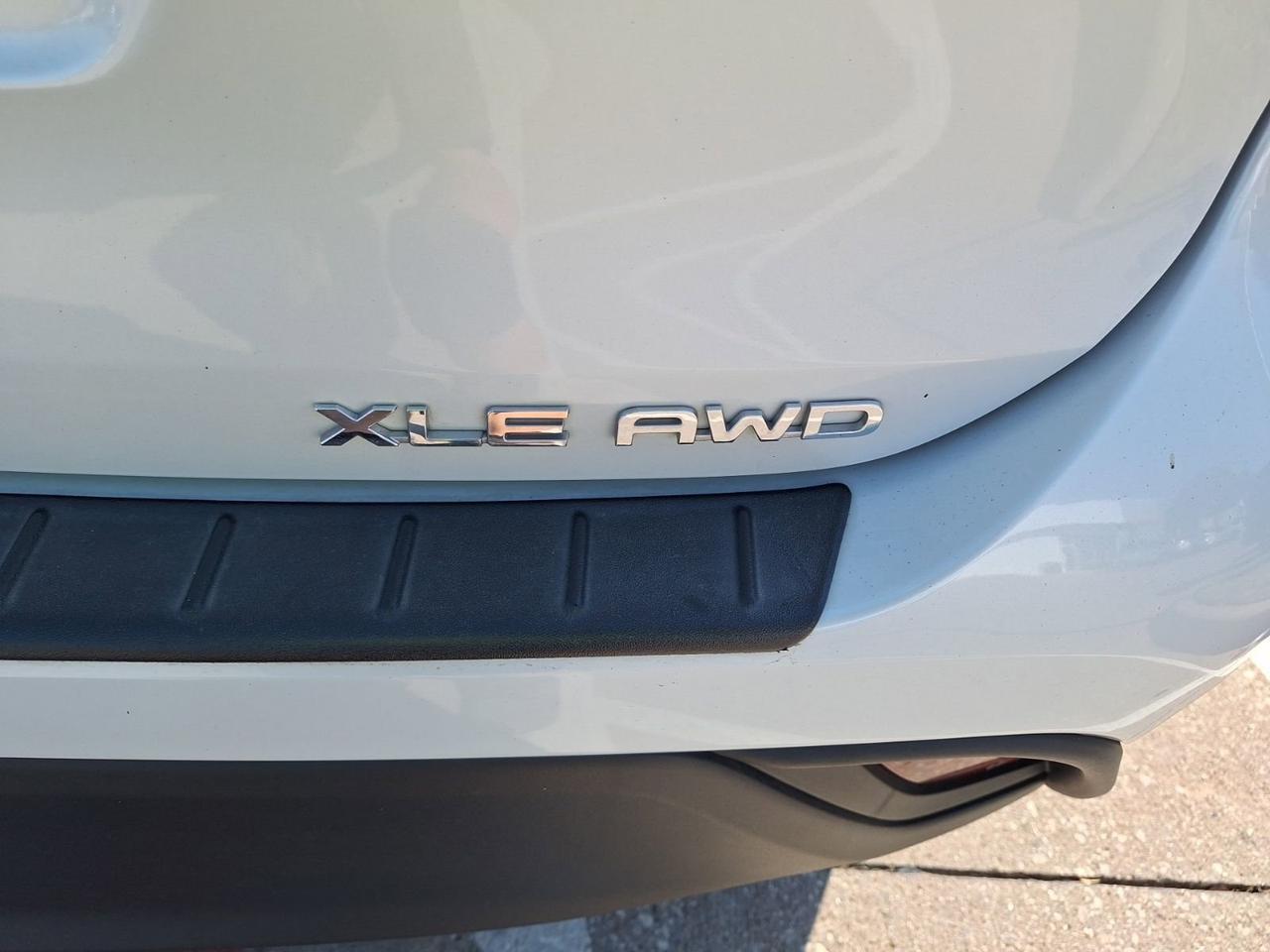 2023 Toyota Highlander XLE Hurst TX