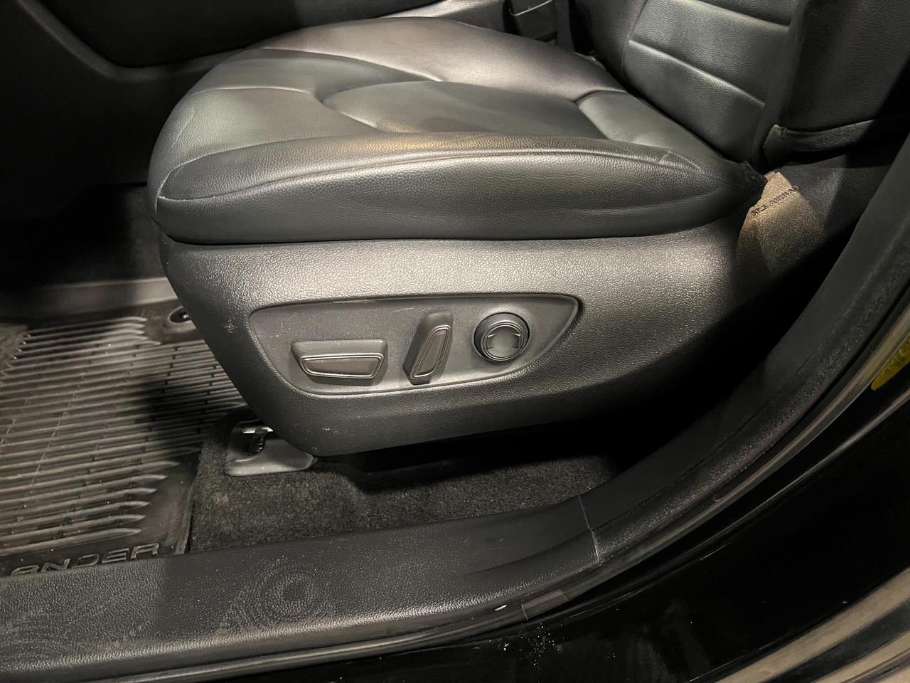 2023 Toyota Highlander XLE Parker CO