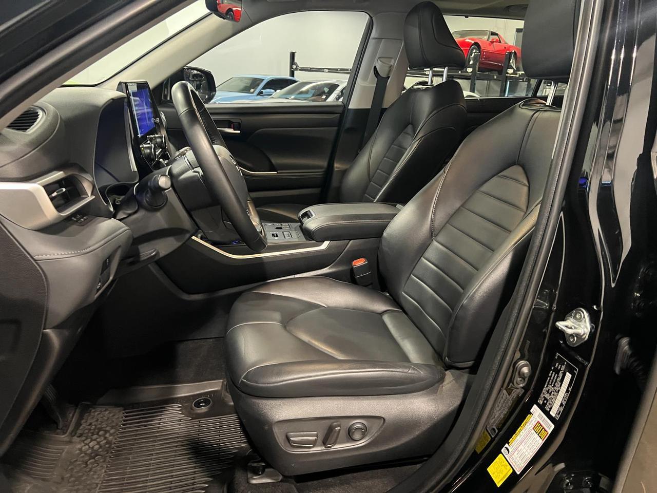 2023 Toyota Highlander XLE Parker CO