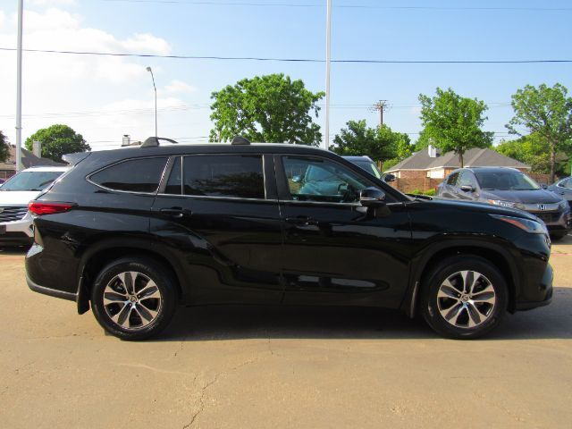 2023 Toyota Highlander XLE Plano TX