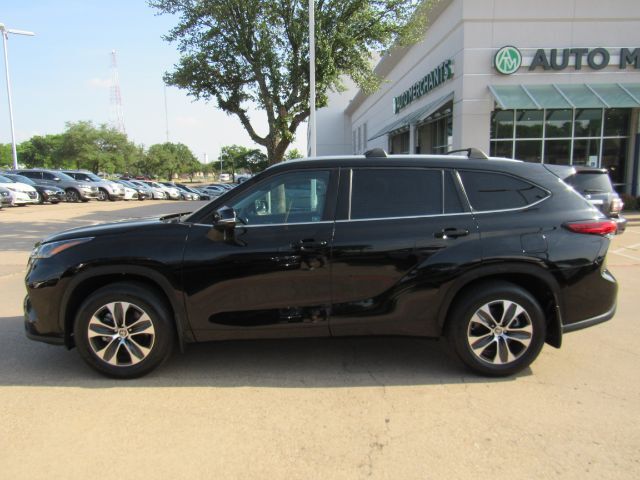 2023 Toyota Highlander XLE Plano TX