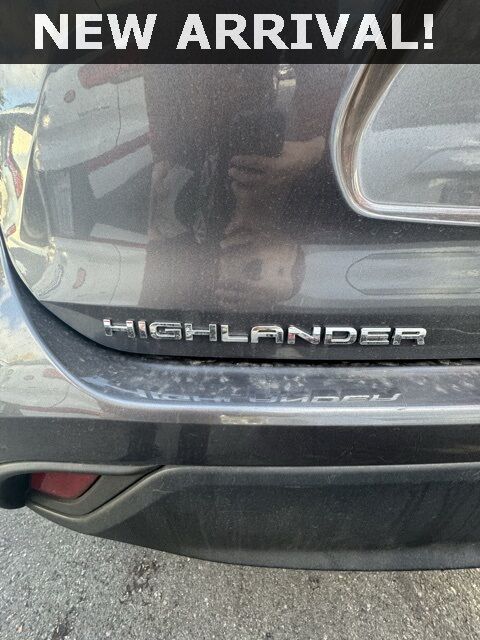 2023 Toyota Highlander XLE Renton WA