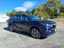 2023_Toyota_Highlander_XLE_ Roanoke VA