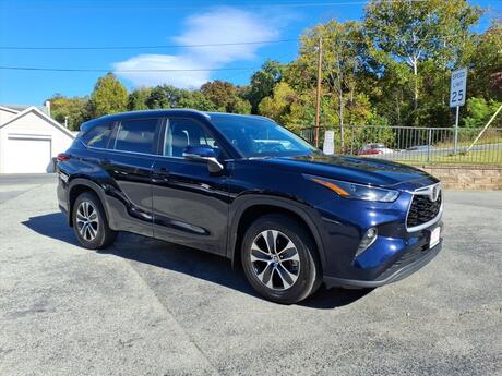 2023 Toyota Highlander XLE Roanoke VA