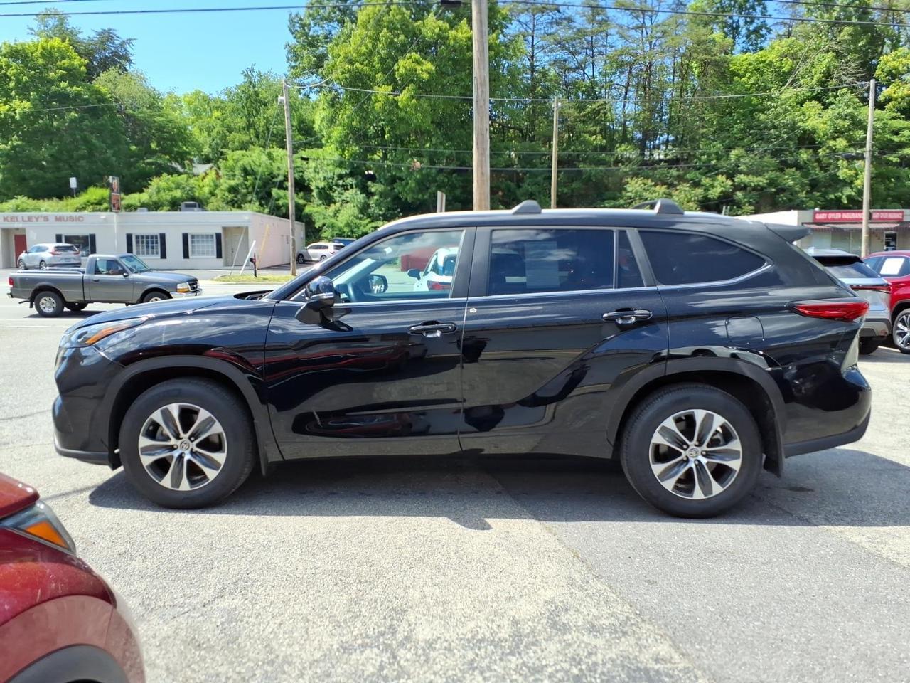 2023 Toyota Highlander XLE Roanoke VA