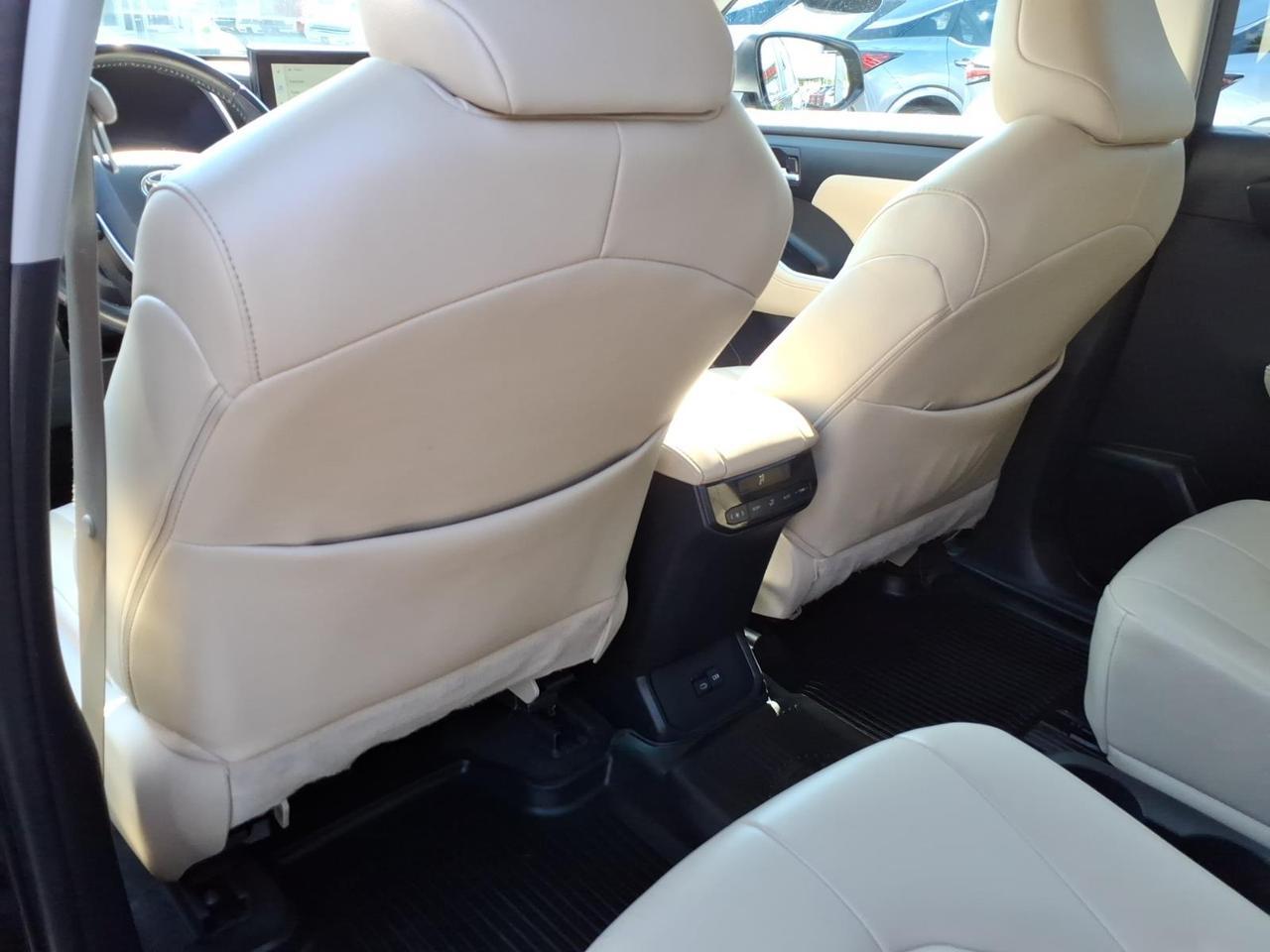 2023 Toyota Highlander XLE Roanoke VA