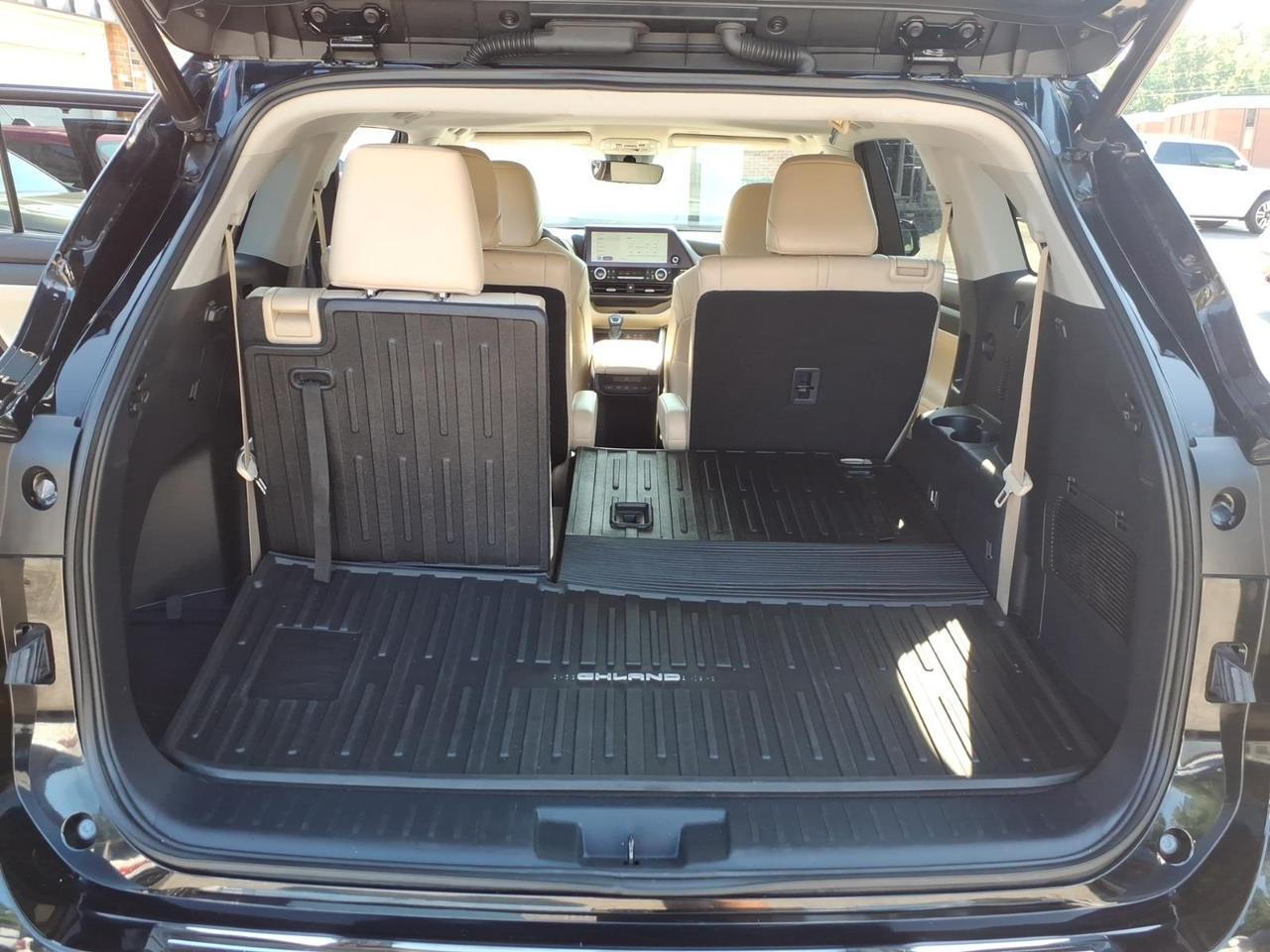 2023 Toyota Highlander XLE Roanoke VA