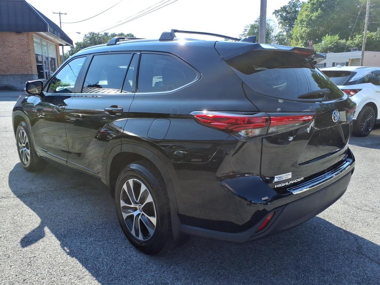 2023 Toyota Highlander XLE Roanoke VA