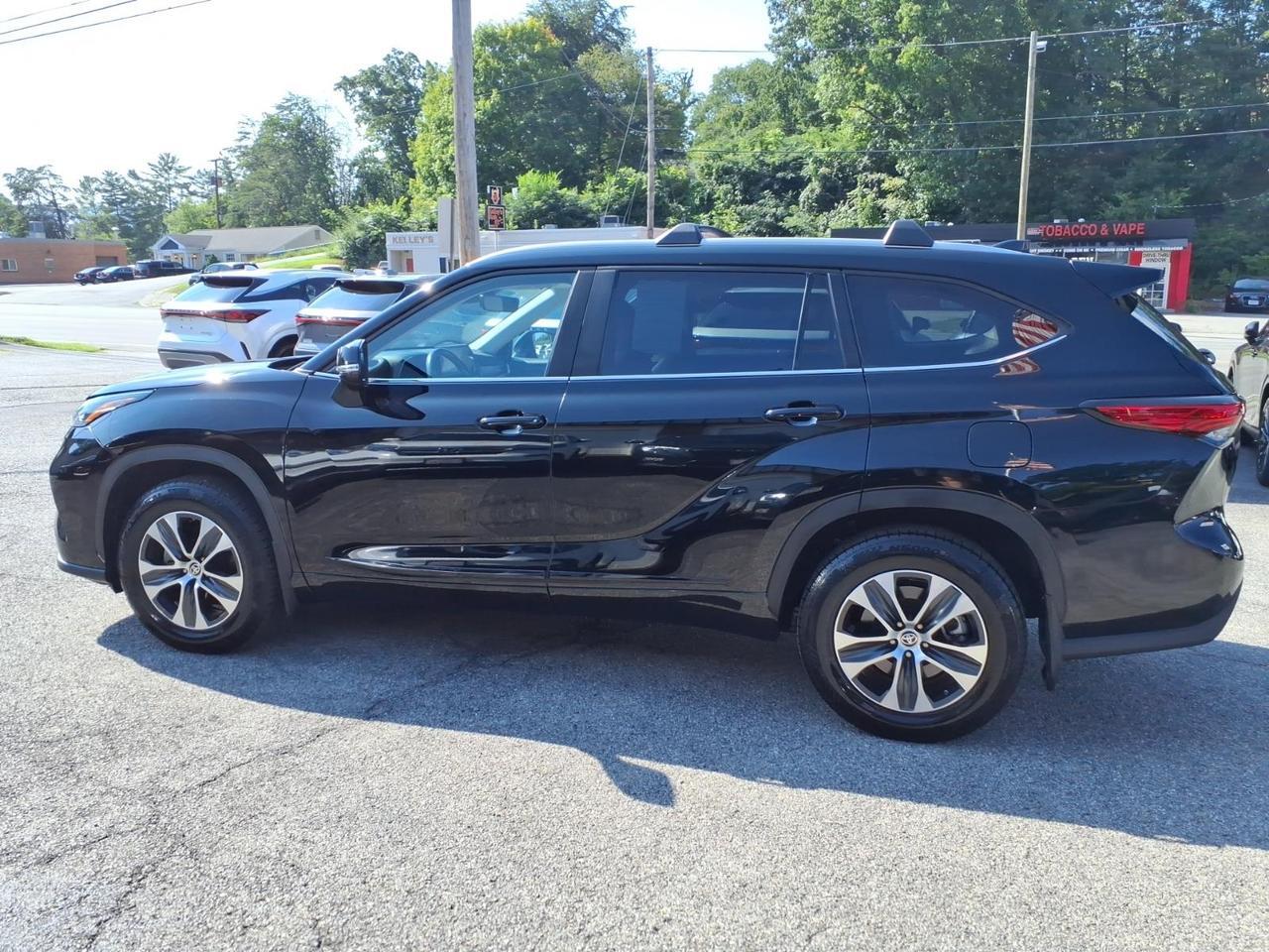 2023 Toyota Highlander XLE Roanoke VA