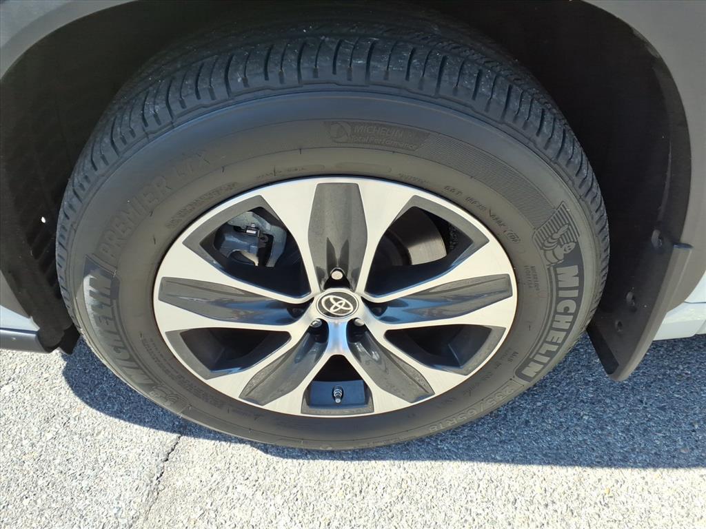 2023 Toyota Highlander XLE Roanoke VA