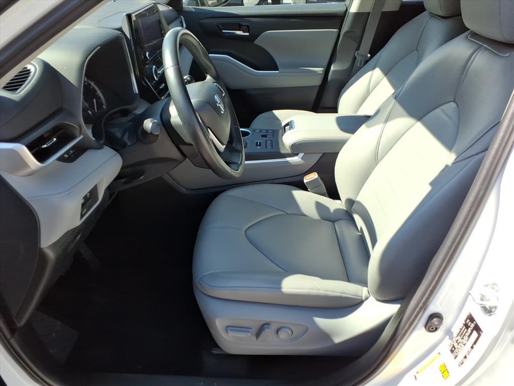 2023 Toyota Highlander XLE Roanoke VA