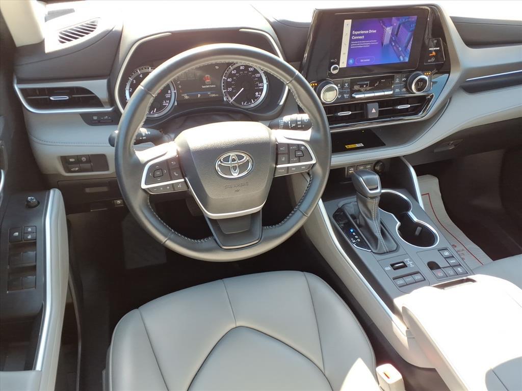 2023 Toyota Highlander XLE Roanoke VA