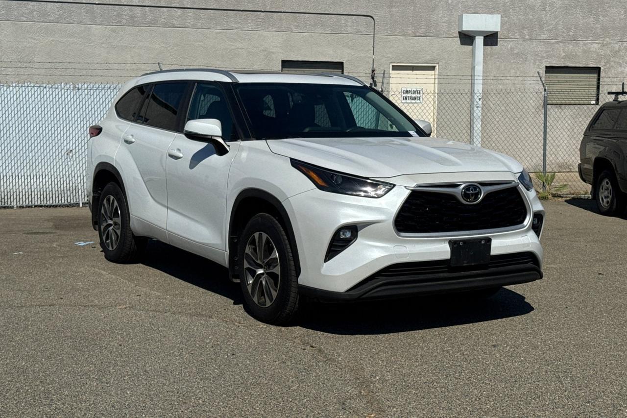 2023 Toyota Highlander XLE Roseville CA