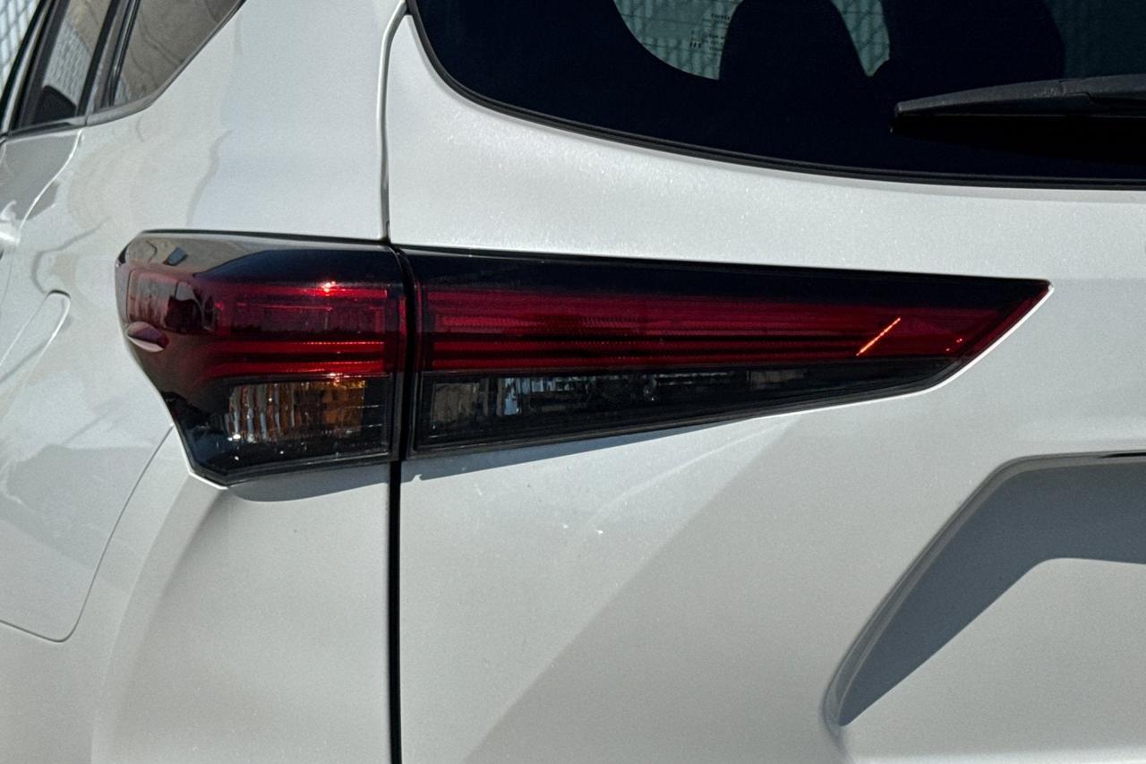 2023 Toyota Highlander XLE Roseville CA