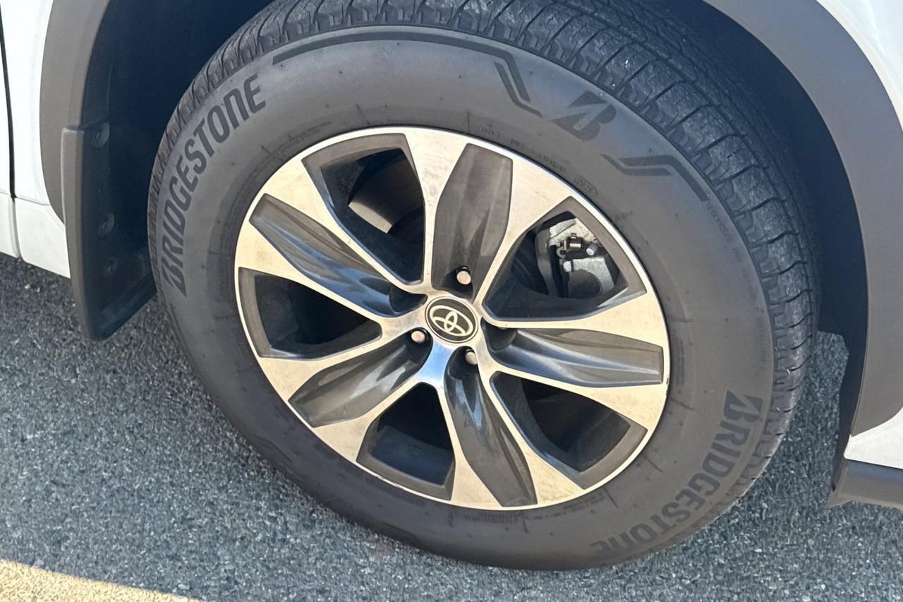 2023 Toyota Highlander XLE Roseville CA
