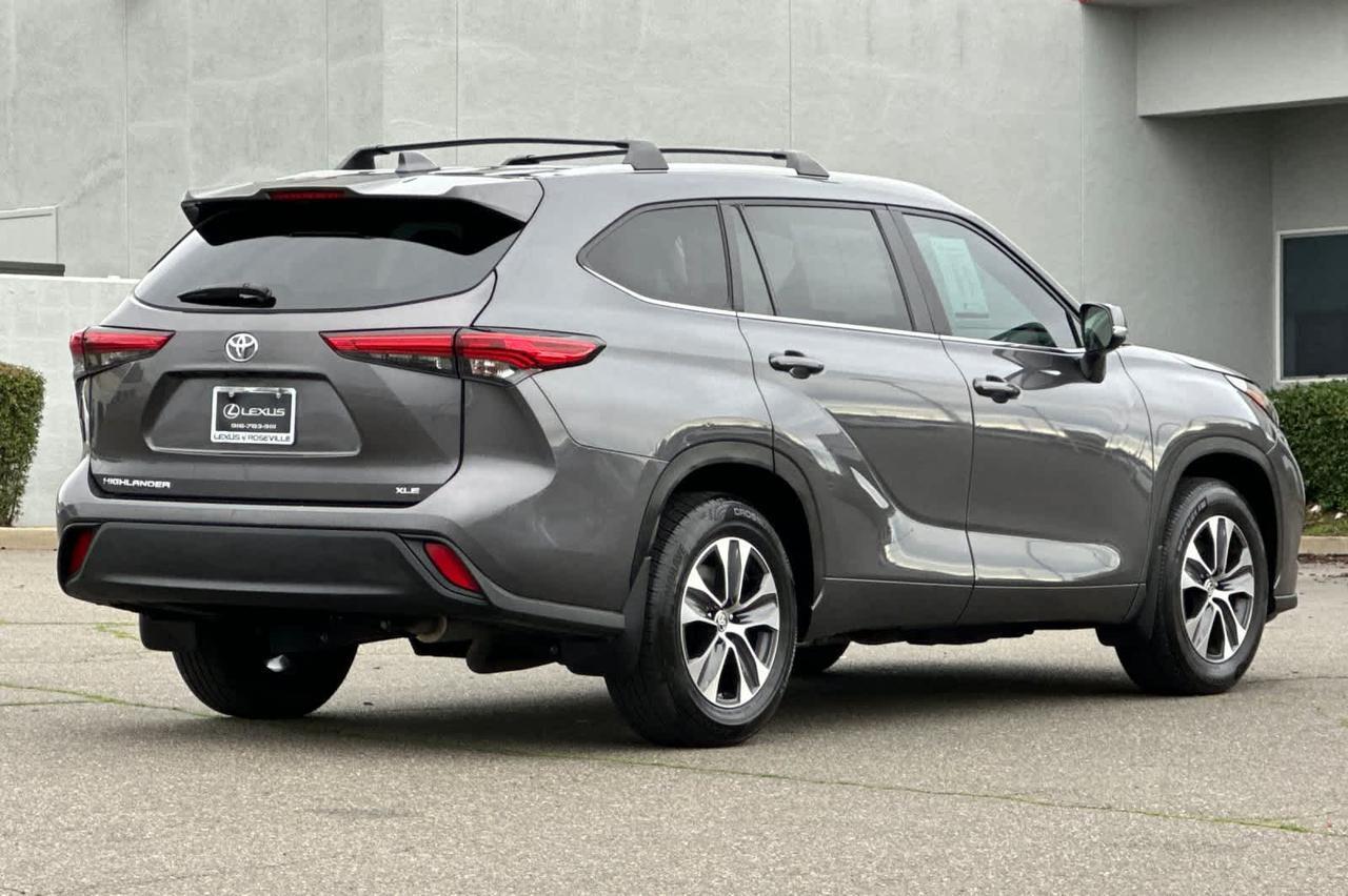 2023 Toyota Highlander XLE