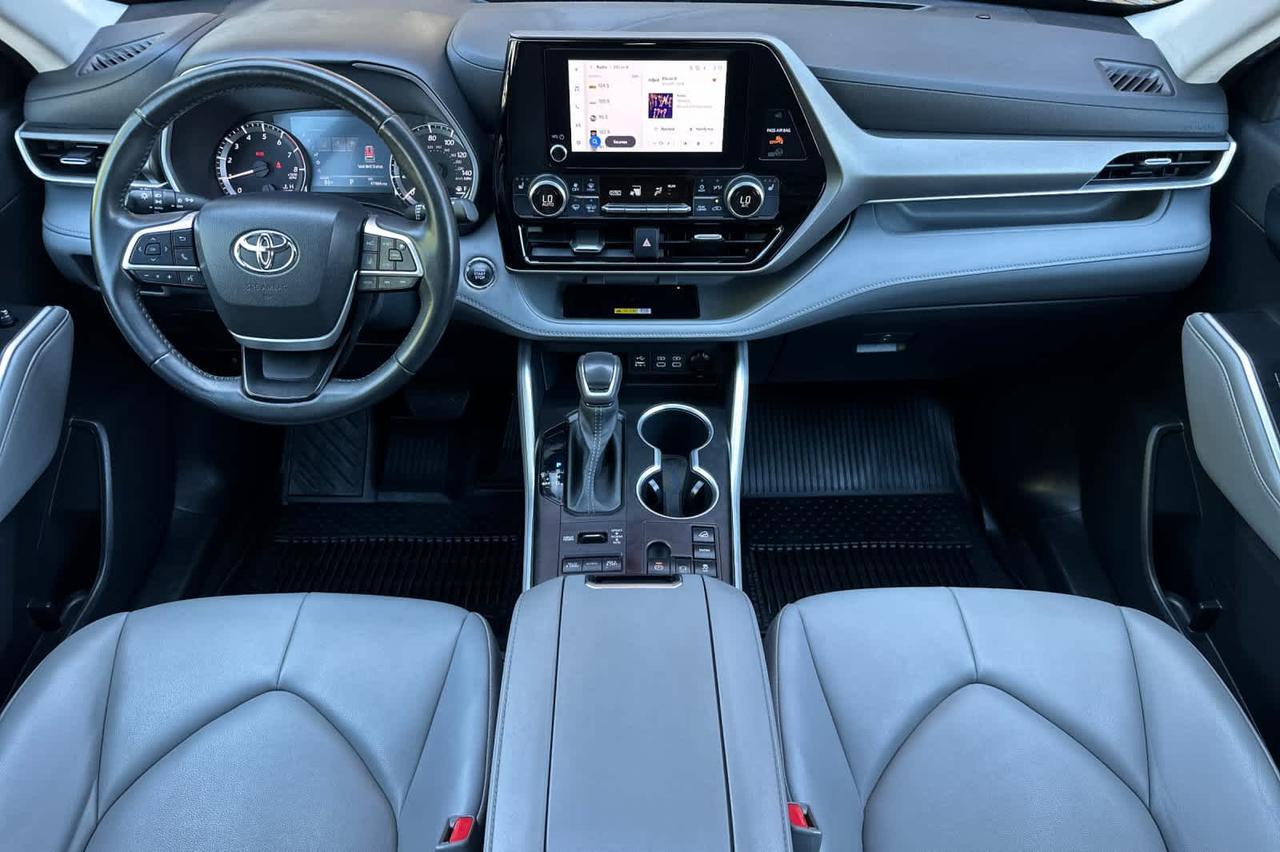 2023 Toyota Highlander XLE Roseville CA