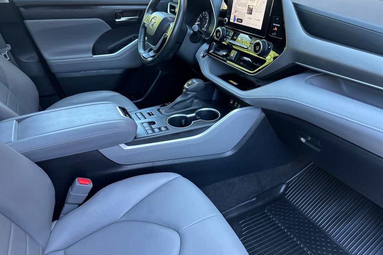 2023 Toyota Highlander XLE Roseville CA