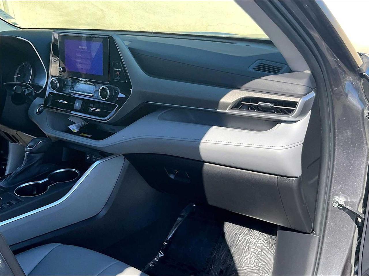 2023 Toyota Highlander XLE Roseville CA