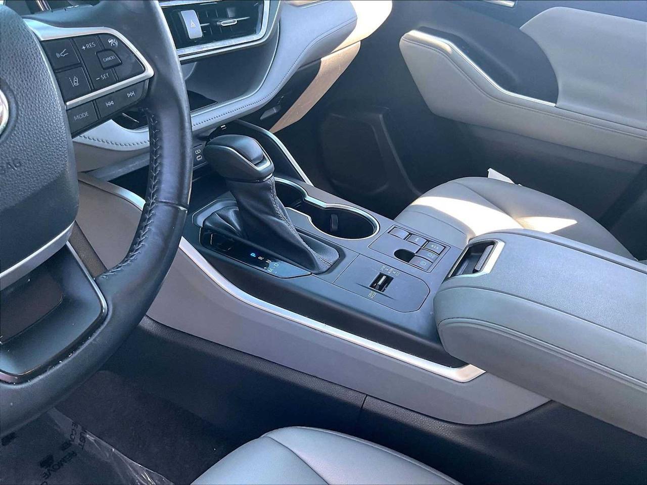 2023 Toyota Highlander XLE Roseville CA