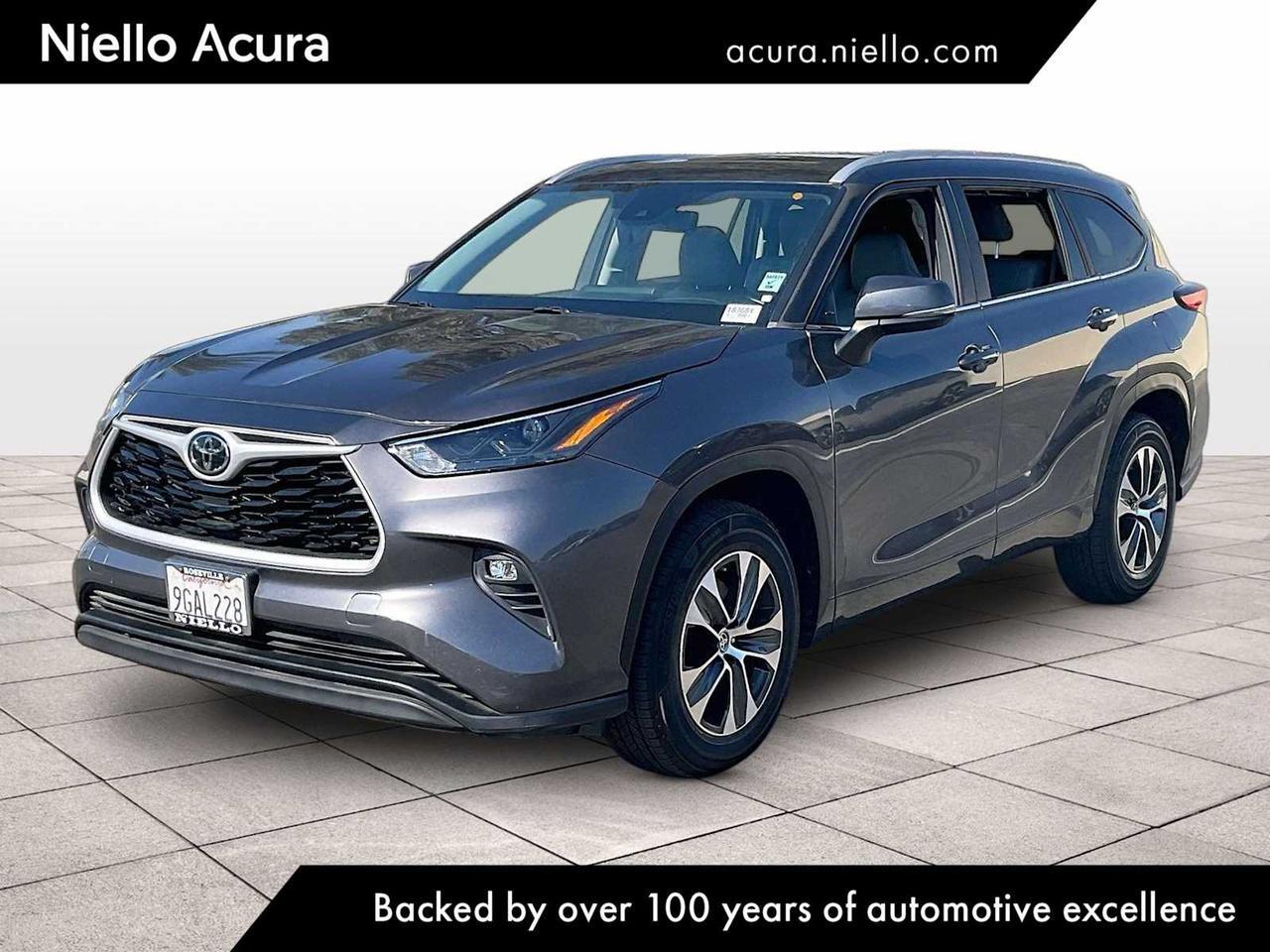 2023 Toyota Highlander XLE