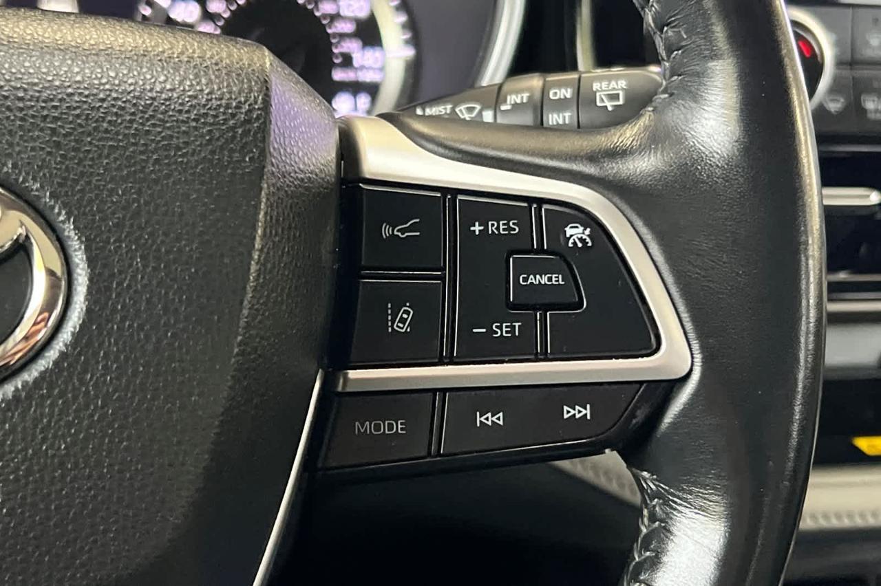 2023 Toyota Highlander XLE Roseville CA