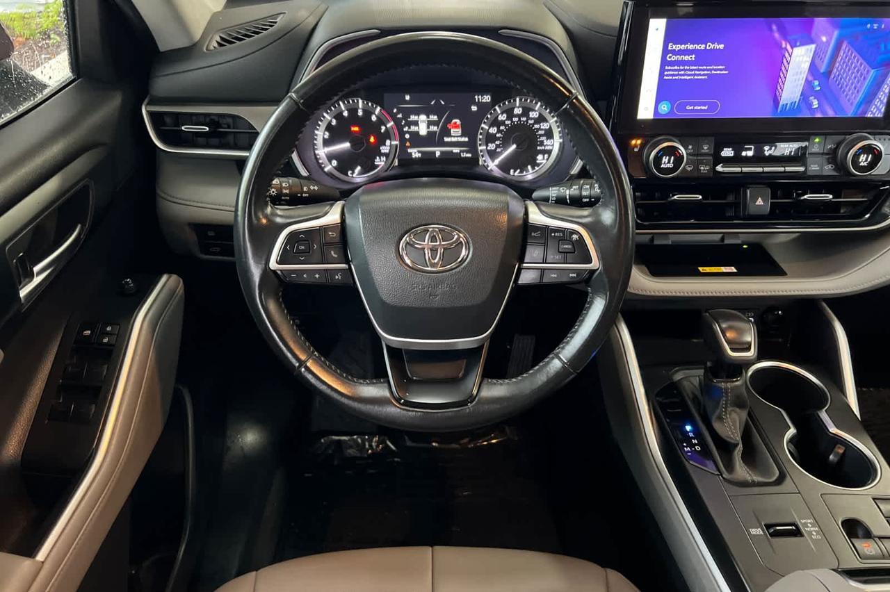 2023 Toyota Highlander XLE Roseville CA