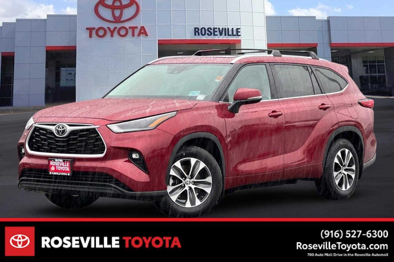 2023 Toyota Highlander XLE