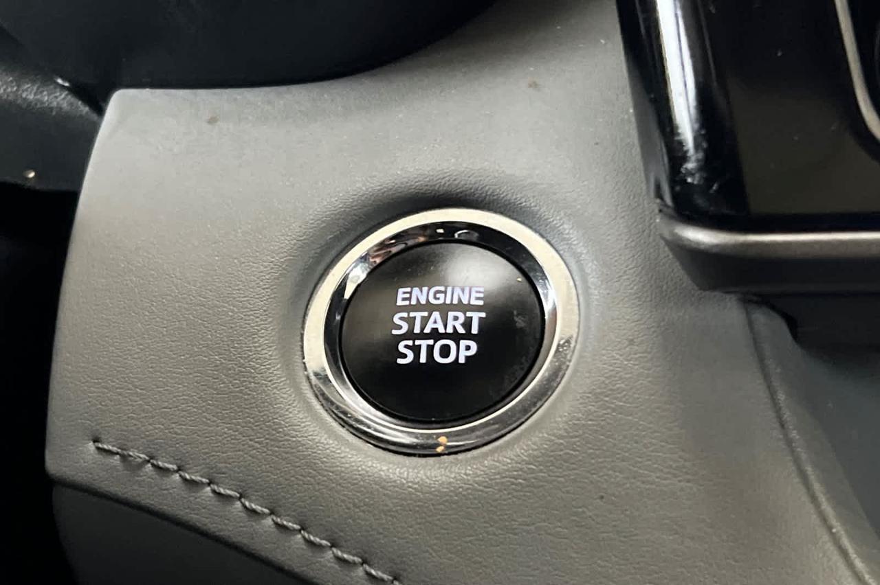 2023 Toyota Highlander XLE Roseville CA