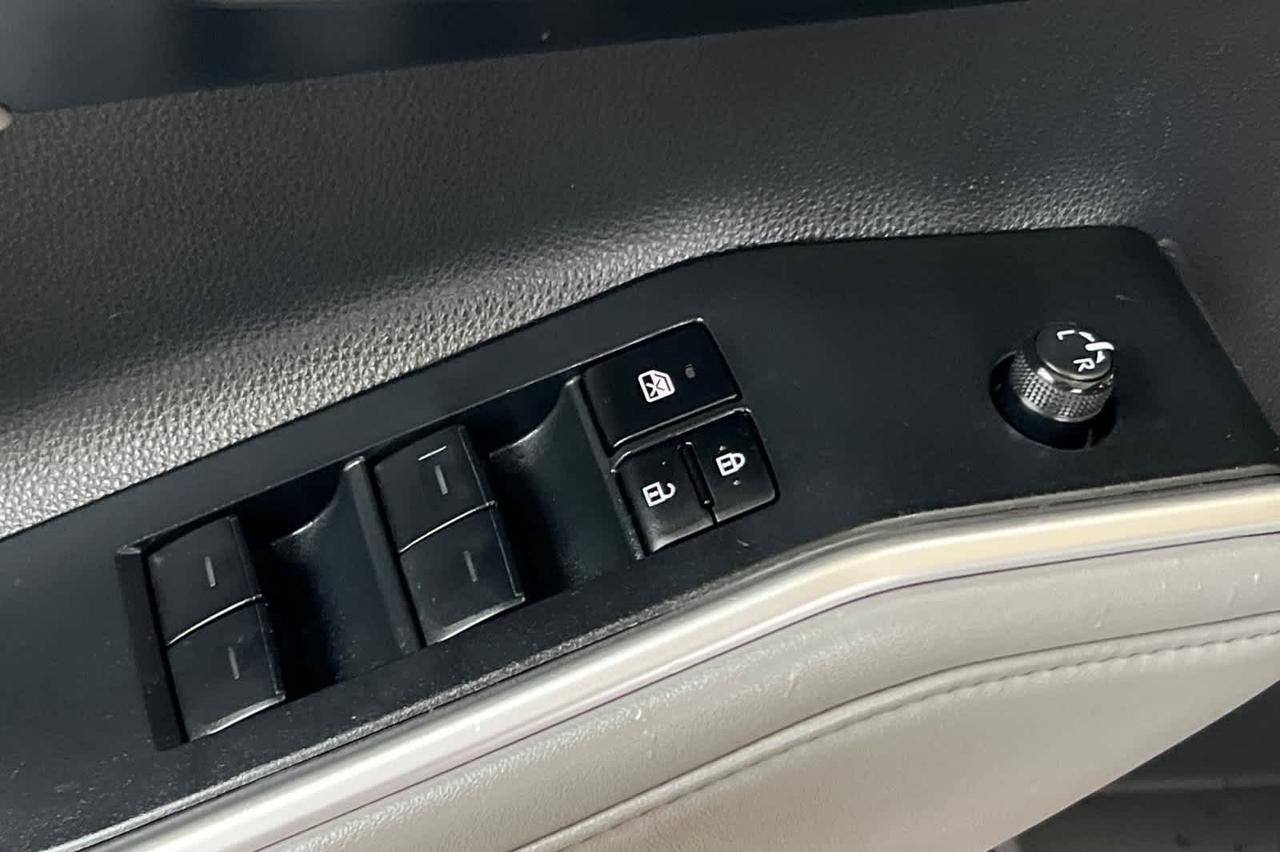 2023 Toyota Highlander XLE Roseville CA