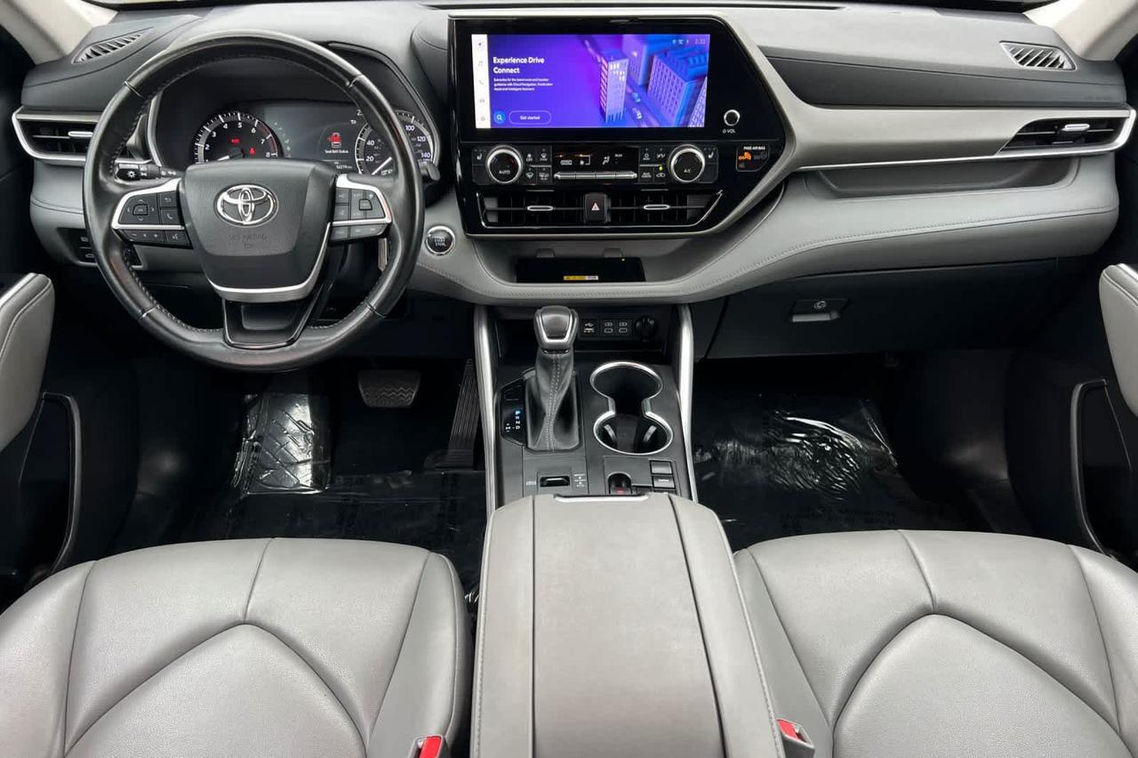 2023 Toyota Highlander XLE Roseville CA