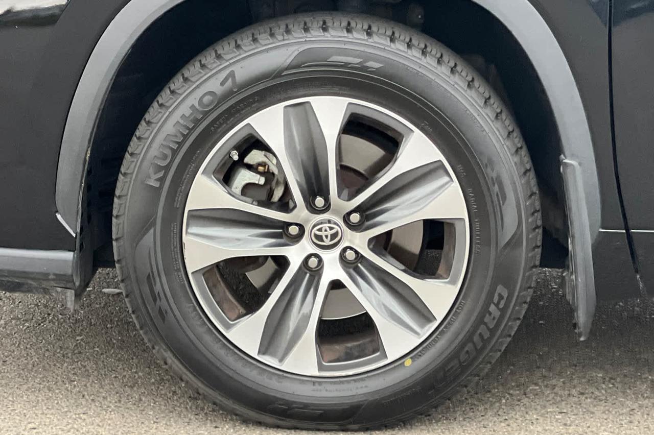 2023 Toyota Highlander XLE Roseville CA