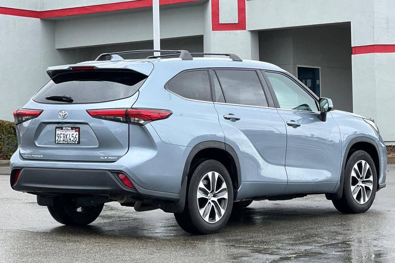 2023 Toyota Highlander XLE