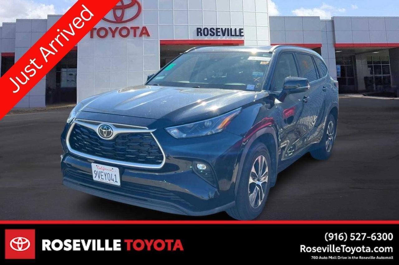 2023 Toyota Highlander XLE