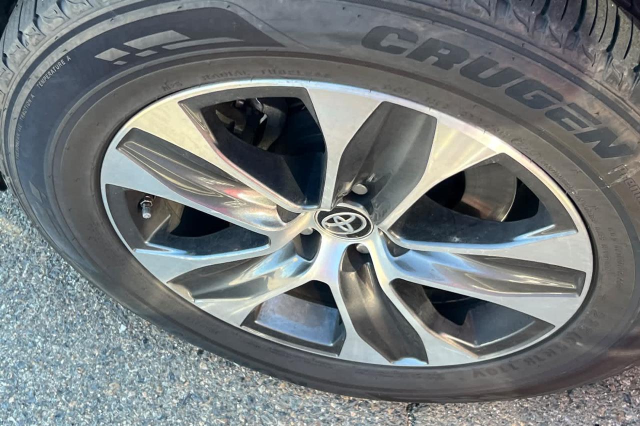 2023 Toyota Highlander XLE Roseville CA