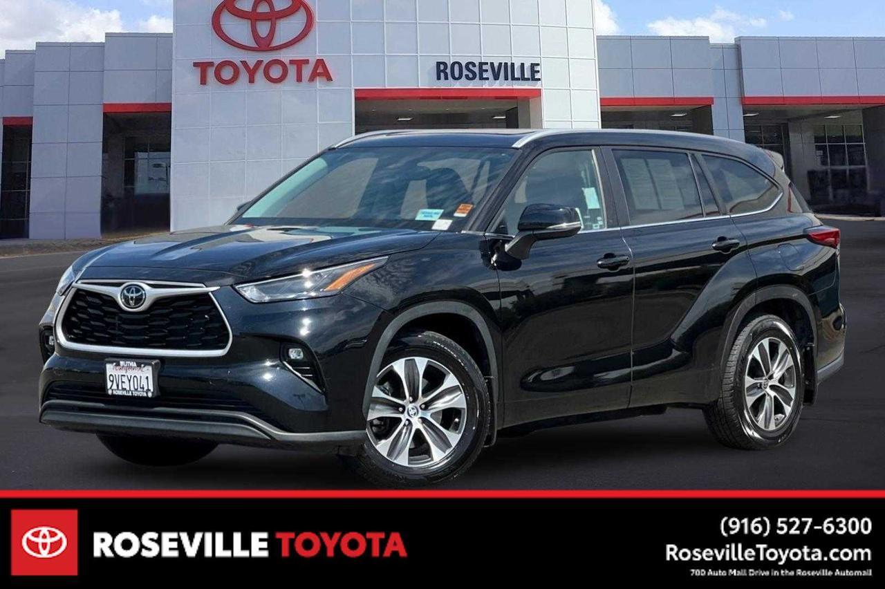 2023 Toyota Highlander XLE
