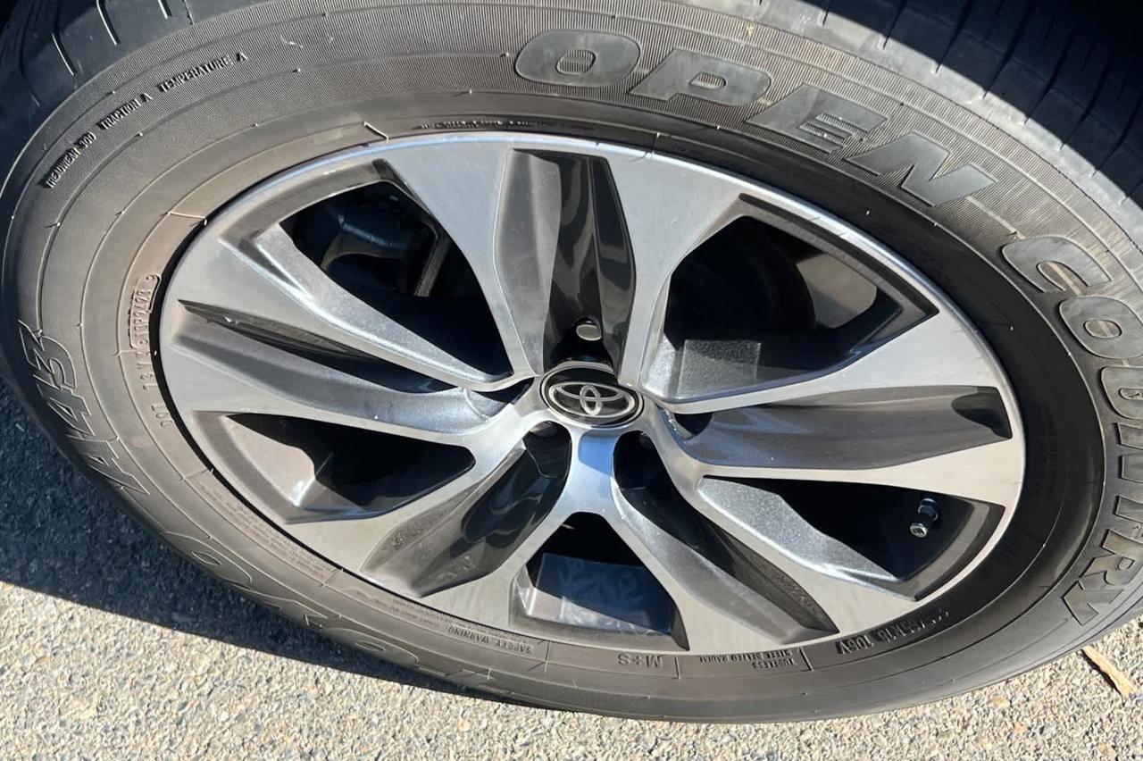 2023 Toyota Highlander XLE Roseville CA