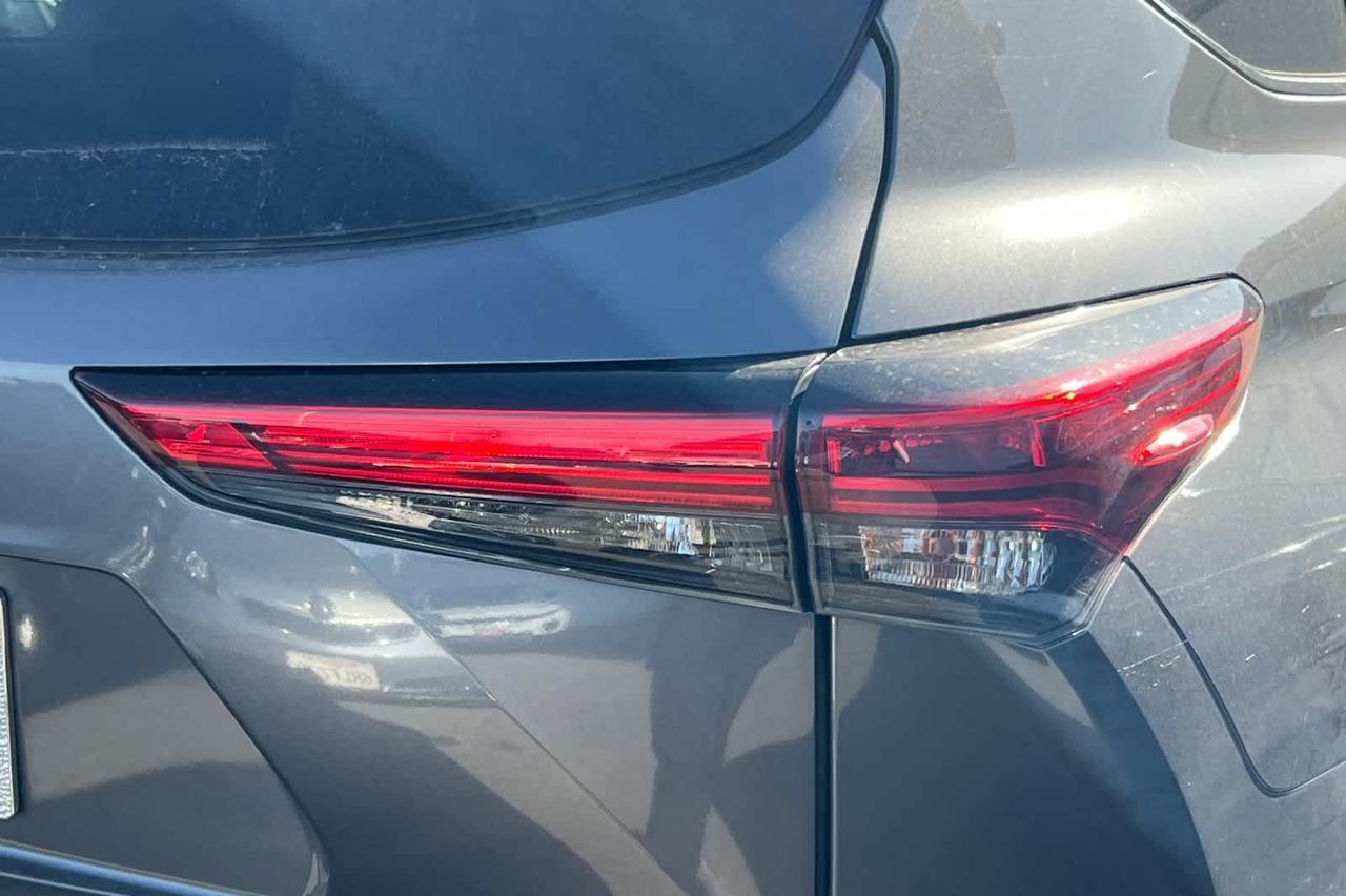 2023 Toyota Highlander XLE Roseville CA
