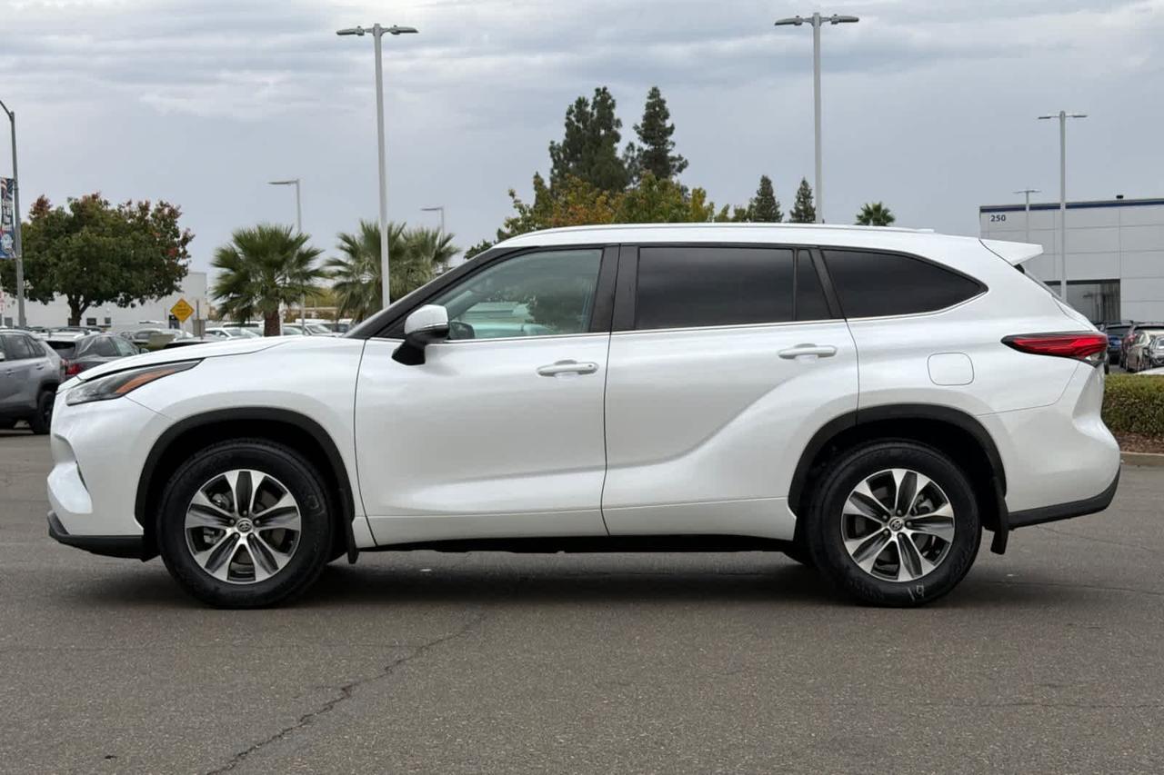 2023 Toyota Highlander XLE Roseville CA