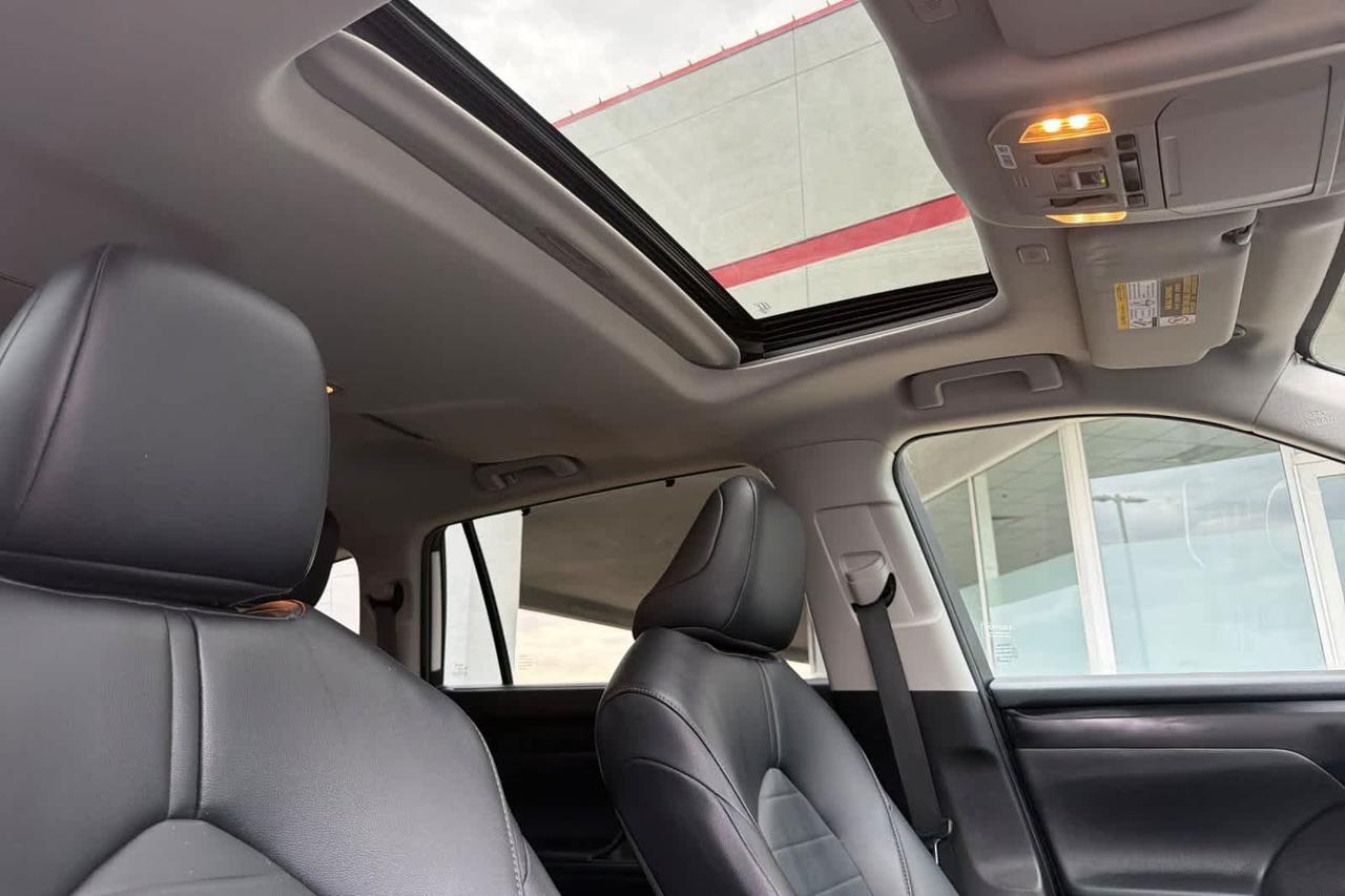 2023 Toyota Highlander XLE Roseville CA