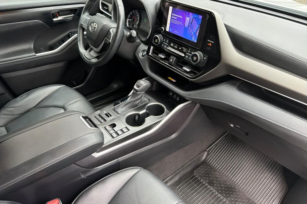 2023 Toyota Highlander XLE Roseville CA